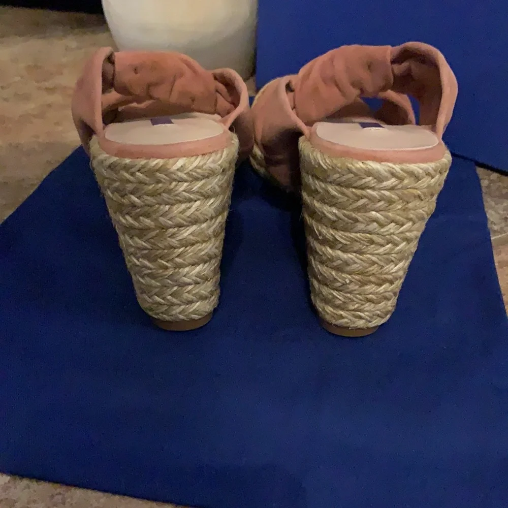 Stuart Weitzman Sarina Wedges - Picture 4 of 9